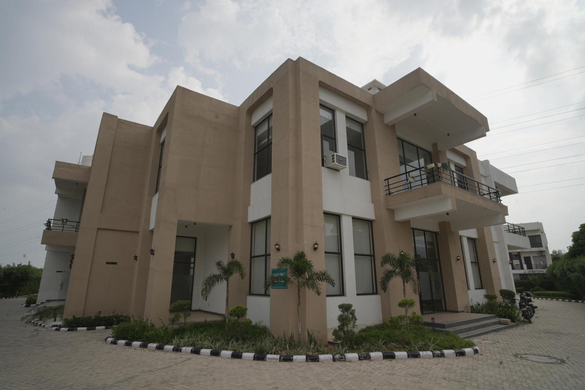 Tdi Club Retreat Sector-110 Hotel Mohali ภายนอก รูปภาพ