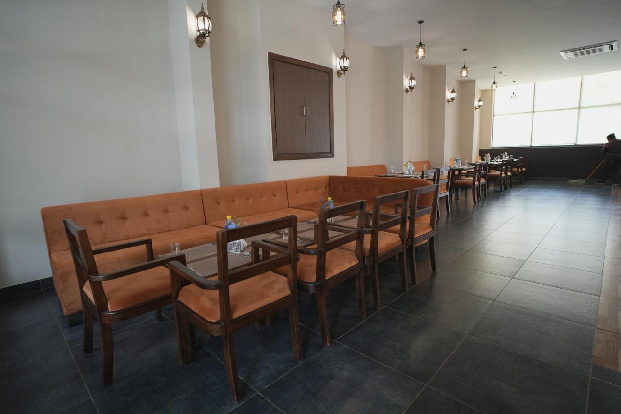 Tdi Club Retreat Sector-110 Hotel Mohali ภายนอก รูปภาพ